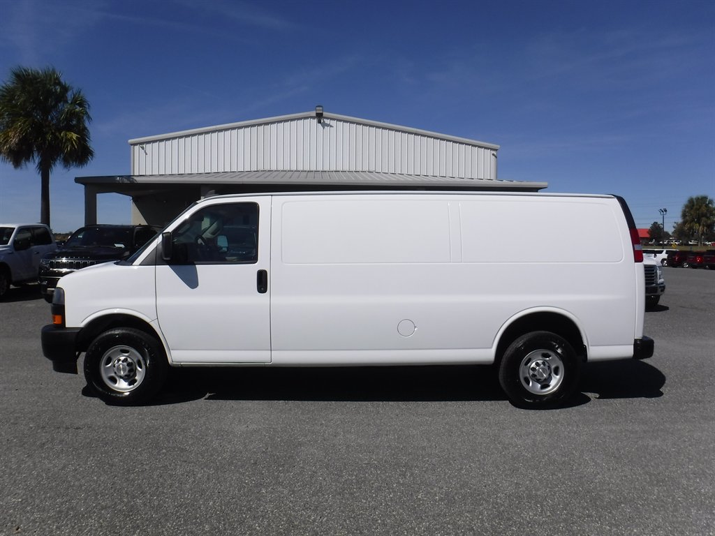 2022 Chevrolet Express Cargo Work Van