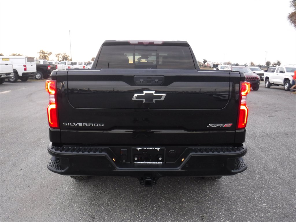 2022 Chevrolet Silverado 1500 ZR2 - Photo 7