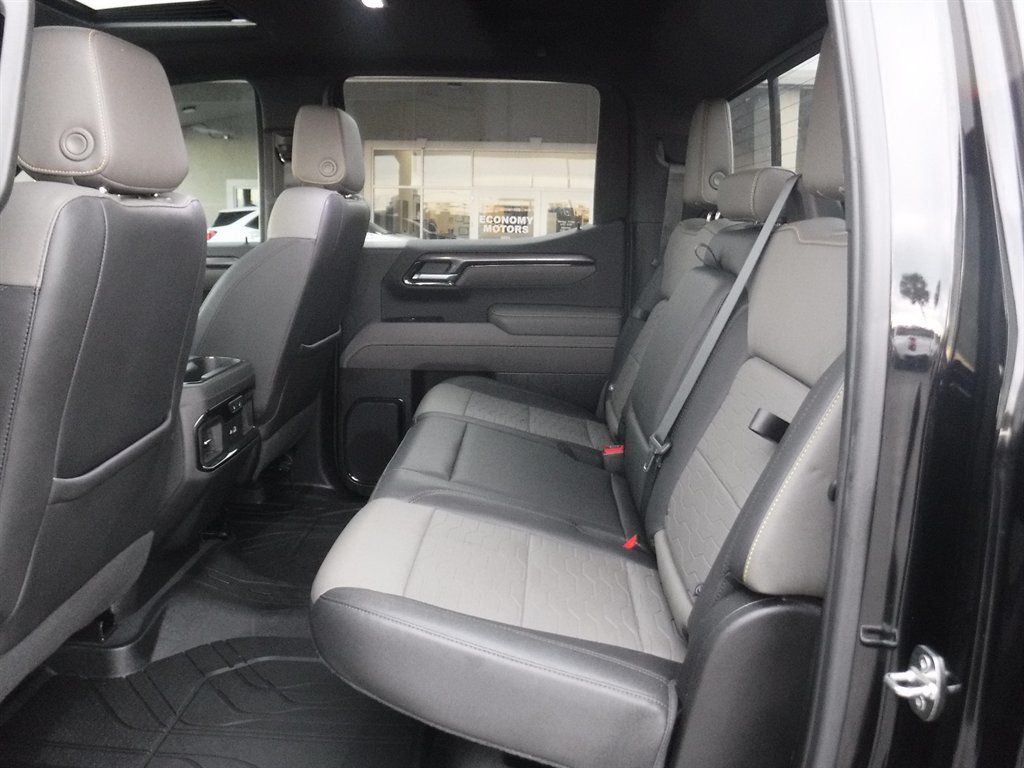2022 Chevrolet Silverado 1500 ZR2 - Photo 12