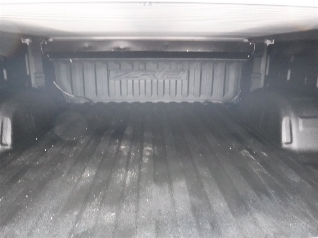 2022 Chevrolet Silverado 1500 ZR2 - Photo 10