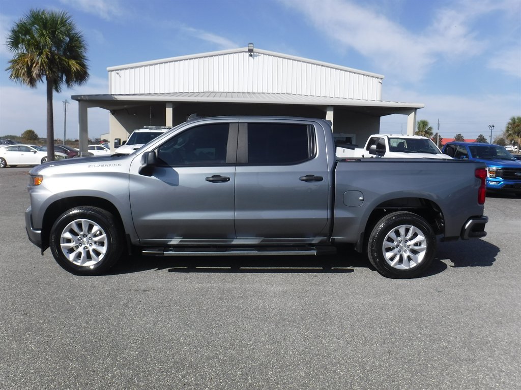 2020 Chevrolet Silverado 1500 Custom