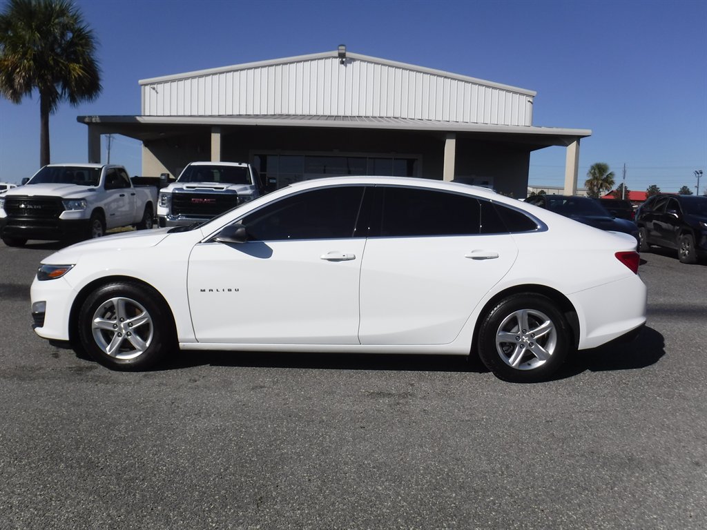 2023 Chevrolet Malibu 1FL