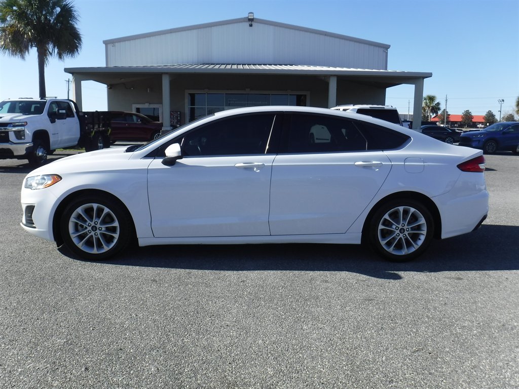 2020 Ford Fusion Hybrid SE