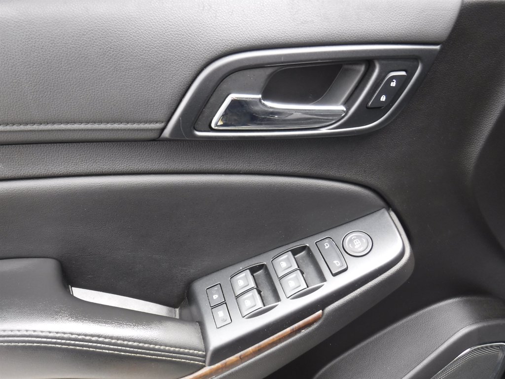 2020 Chevrolet Tahoe - Photo 14