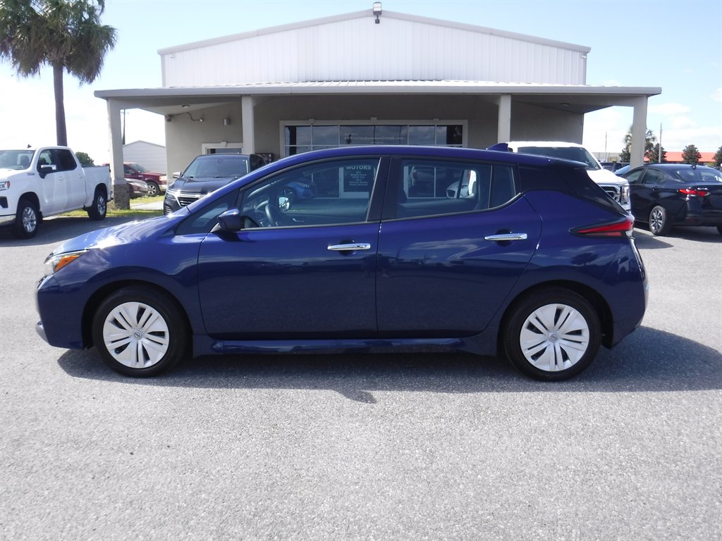 2025 Nissan Leaf S