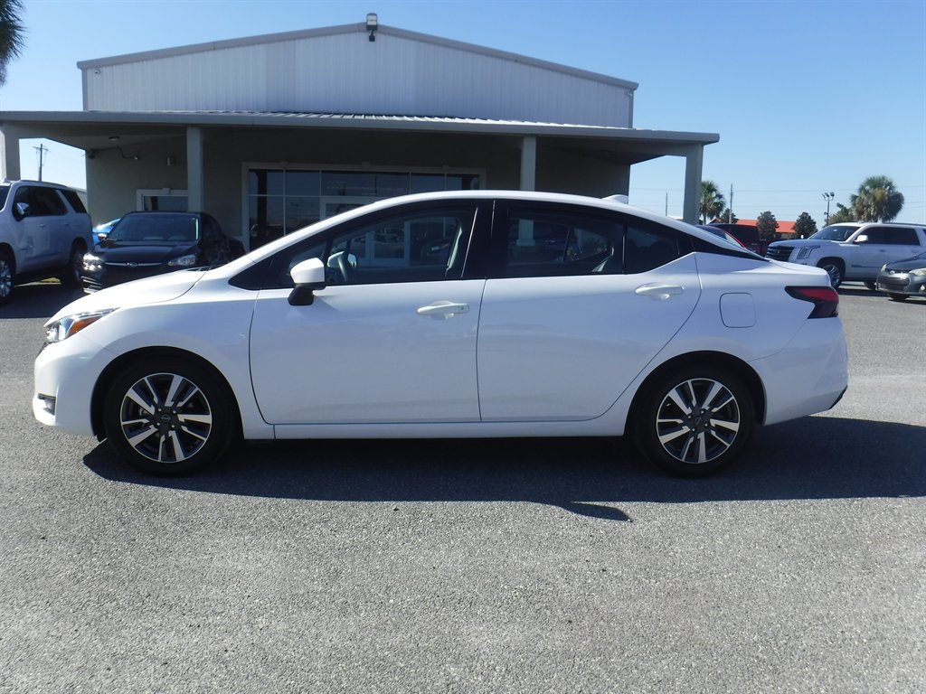 2024 Nissan Versa Sedan SV