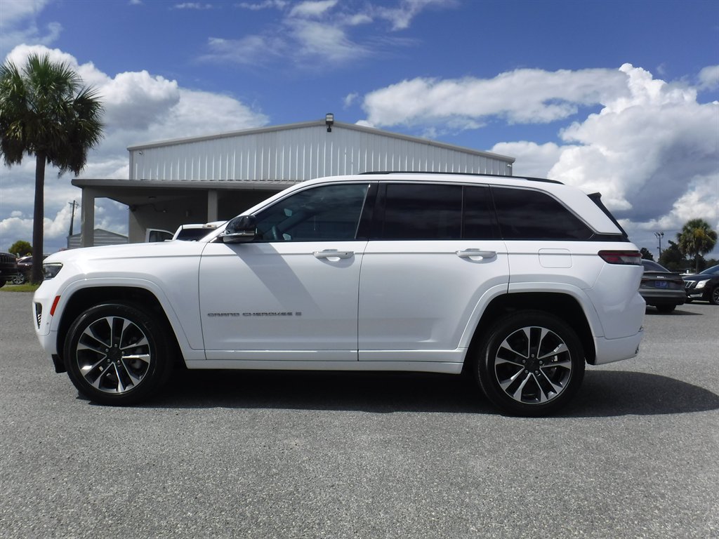 2023 Jeep Grand Cherokee Overland
